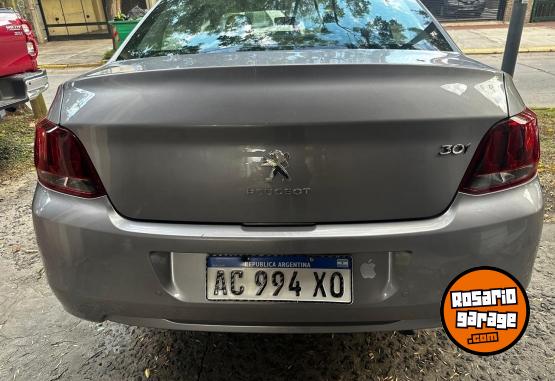 Autos - Peugeot Allure plus 2018 Nafta 97000Km - En Venta
