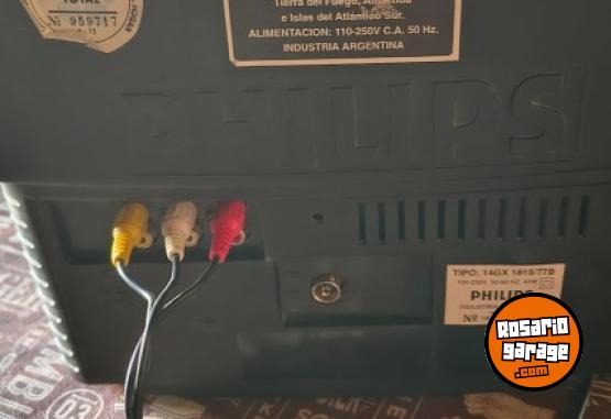 Electrónica - 📺 TV Philips 14” en excelente estado – ¡Listo para usar! - En Venta