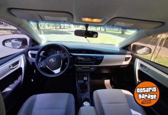 Autos - Toyota Corolla XEI 2014 Nafta 127500Km - En Venta