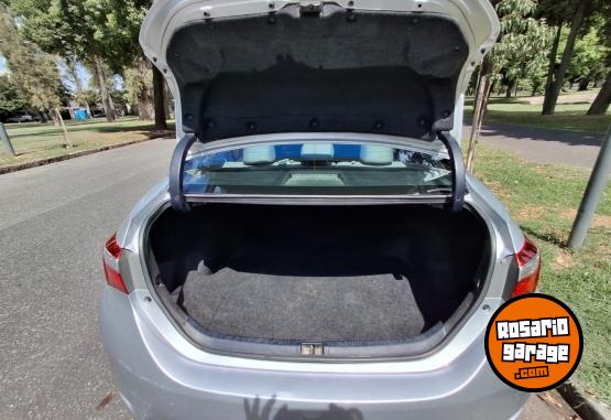 Autos - Toyota Corolla XEI 2014 Nafta 127500Km - En Venta