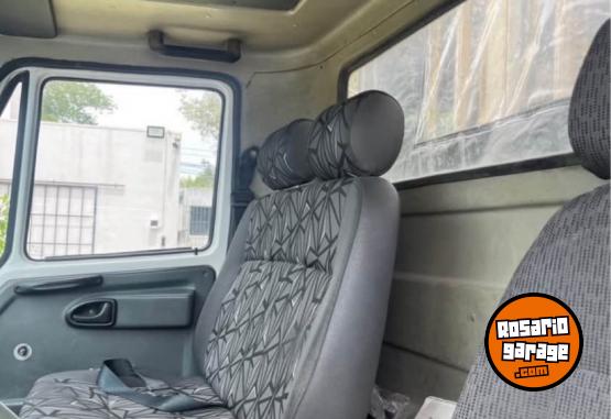 Camiones y Gr�as - Agrale 8500 - En Venta