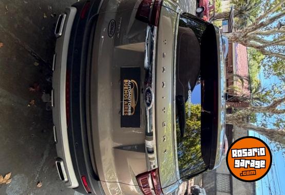 Camionetas - Ford Territory titanium 2022 Nafta 90000Km - En Venta