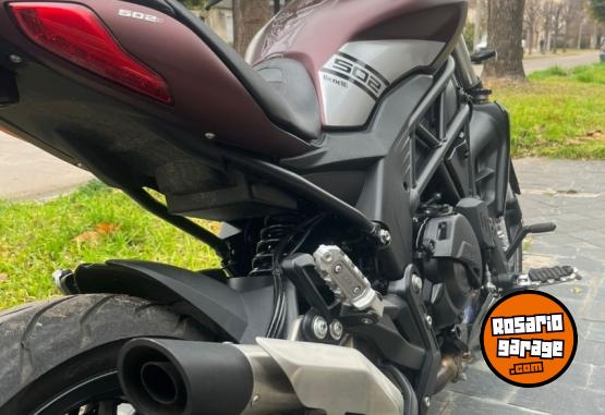 Motos - Benelli 502 C 2021 Nafta 6100Km - En Venta
