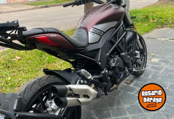 Motos - Benelli 502 C 2021 Nafta 6100Km - En Venta