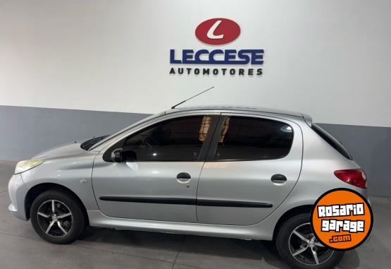 Autos - Peugeot 207 2013 Nafta 112000Km - En Venta