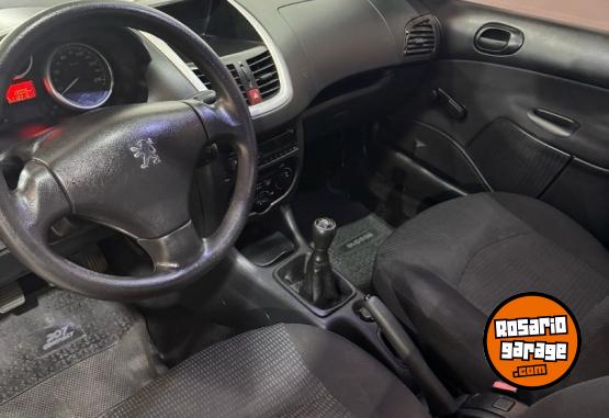 Autos - Peugeot 207 2013 Nafta 112000Km - En Venta