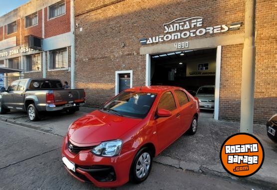 Autos - Toyota Etios 2018 Nafta - En Venta