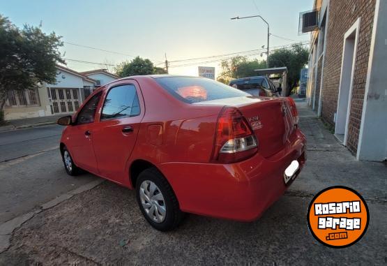Autos - Toyota Etios 2018 Nafta - En Venta