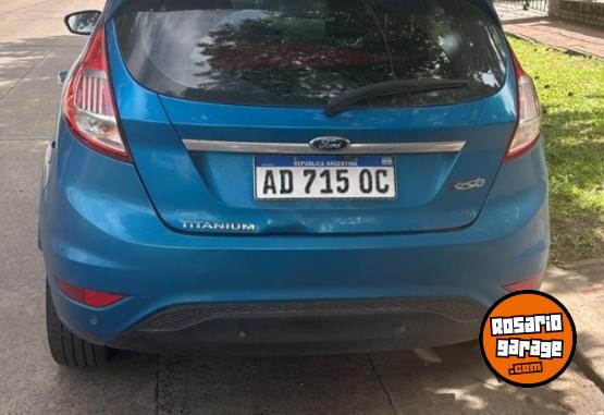 Autos - Ford Fiesta 2019 Nafta 140000Km - En Venta