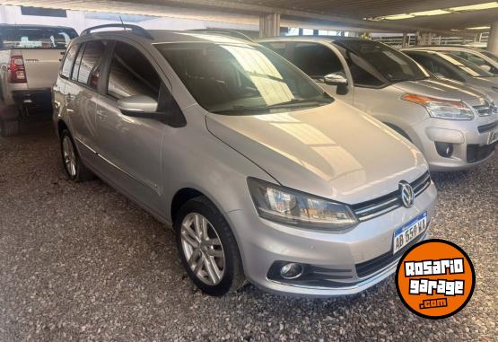 Autos - Volkswagen SURAN 1.6 HIGH LINE 2017 Nafta 126419Km - En Venta