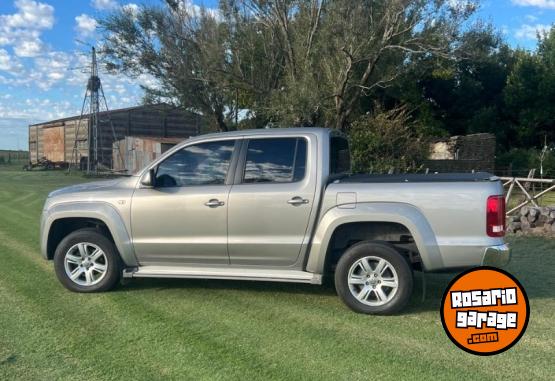 Camionetas - Volkswagen Amarok 2.0 TDI biturbo 2011 Diesel 255000Km - En Venta