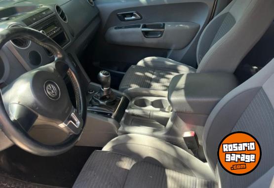 Camionetas - Volkswagen Amarok 2.0 TDI biturbo 2011 Diesel 255000Km - En Venta
