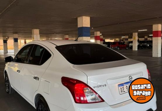 Autos - Nissan NISSAN VERSA 2021 Nafta 80200Km - En Venta