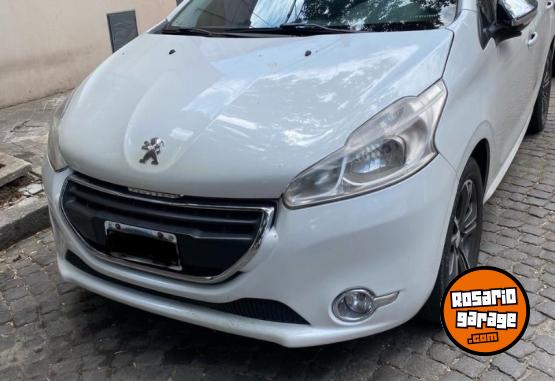 Autos - Peugeot 2014 active 1.5 2014 Nafta 185000Km - En Venta