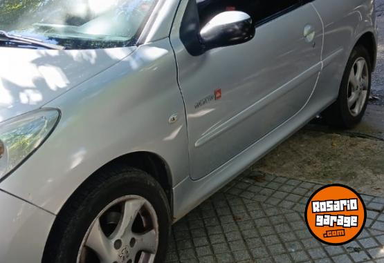 Autos - Peugeot 207 2010 Nafta 90000Km - En Venta