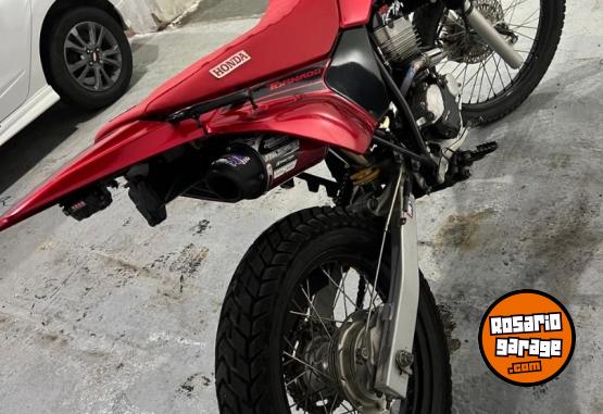 Motos - Honda Xr 2017 Nafta 15000Km - En Venta