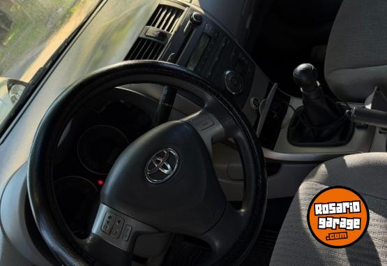 Autos - Toyota Corolla 2010 Nafta 156000Km - En Venta