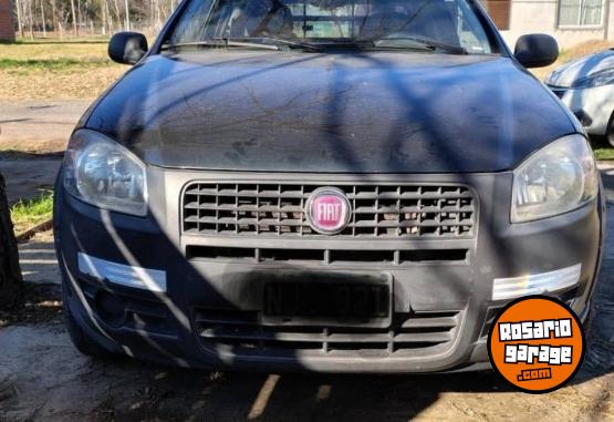 Camionetas - Fiat Strada Working 2013 Nafta 148000Km - En Venta