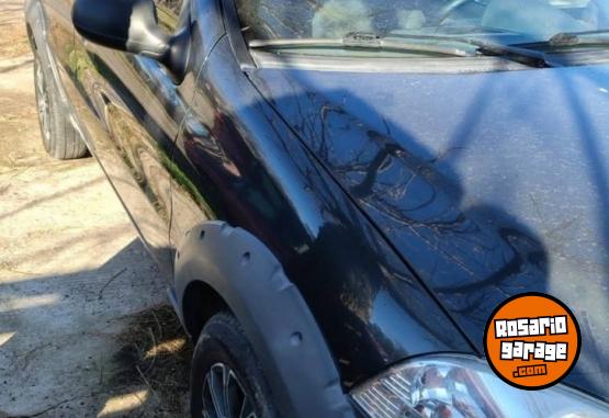 Camionetas - Fiat Strada Working 2013 Nafta 148000Km - En Venta