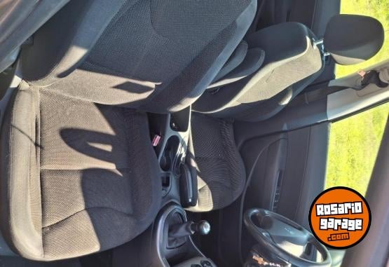 Autos - Peugeot 408 2013 Nafta 168000Km - En Venta