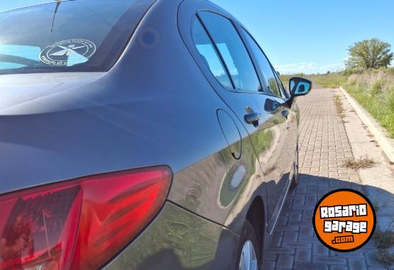 Autos - Peugeot 408 2013 Nafta 168000Km - En Venta