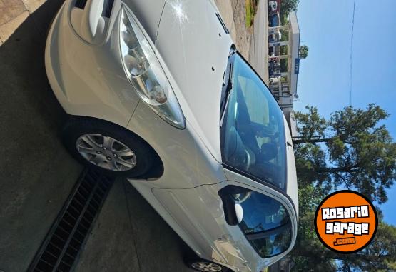 Autos - Peugeot Peugeot 207 compact1.4 al 2014 Nafta 139070Km - En Venta