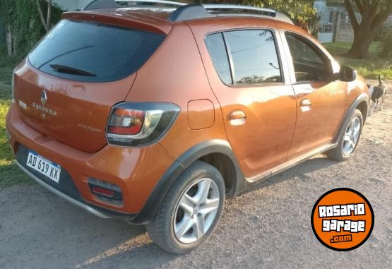 Autos - Renault Sandero 2019 GNC 100000Km - En Venta