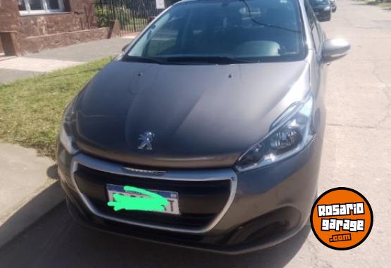 Autos - Peugeot 208 active 2017 Nafta 33000Km - En Venta