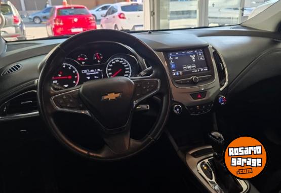 Autos - Chevrolet Cruze LT 4p AT 2022 Nafta 51000Km - En Venta