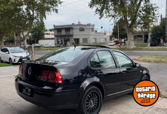 Autos - Volkswagen Bora 2011 GNC 158000Km - En Venta