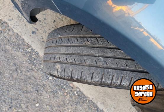 Autos - Volkswagen Gol trend Confortline 2017 GNC 125300Km - En Venta