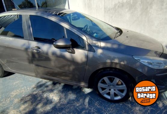 Autos - Peugeot 408 ALLURE + 2.0 4 PUERTA 2011 Nafta 155000Km - En Venta
