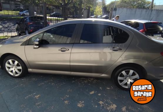 Autos - Peugeot 408 ALLURE + 2.0 4 PUERTA 2011 Nafta 155000Km - En Venta