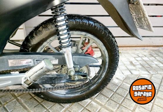 Motos - Gilera Smash 2025 Nafta 2600Km - En Venta