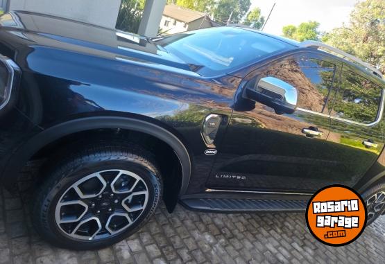 Camionetas - Ford Ranger v6 4x4 linited 2025 Diesel 3000Km - En Venta