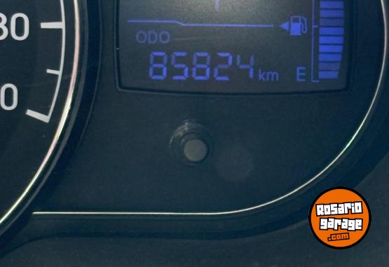 Autos - Hyundai i10 1.2 GLS SEGURIDAD AT 2014 Nafta 86000Km - En Venta