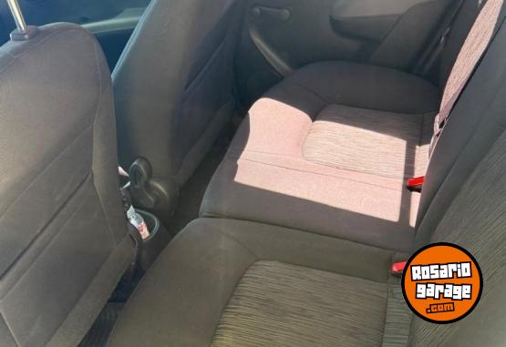 Autos - Hyundai i10 1.2 GLS SEGURIDAD AT 2014 Nafta 86000Km - En Venta