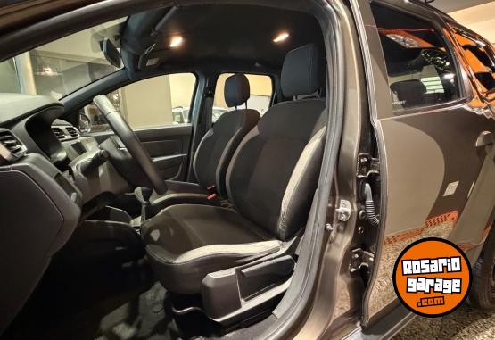 Autos - Renault Duster 2022 Nafta 114000Km - En Venta