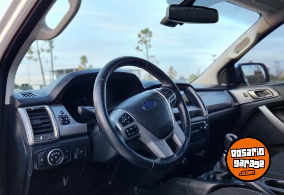 Camionetas - Ford Ranger XLT 3.2 4x2 2021 Diesel 105000Km - En Venta
