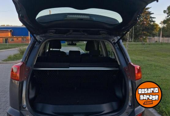 Camionetas - Toyota RAV4 2013 Nafta 86500Km - En Venta
