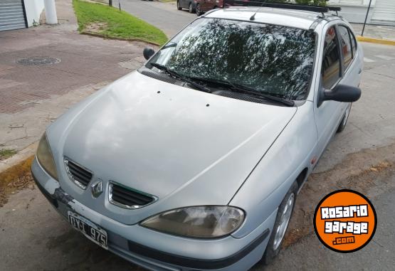 Autos - Renault Megane 2002 GNC 350000Km - En Venta