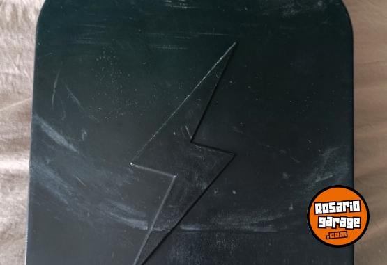 Accesorios para Motos - Vendo bater�a para scooter el�ctrica (a reparar) - En Venta