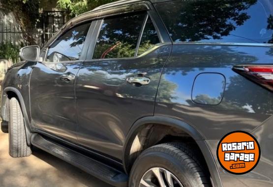 Camionetas - Toyota SW4 2025 Diesel 11000Km - En Venta