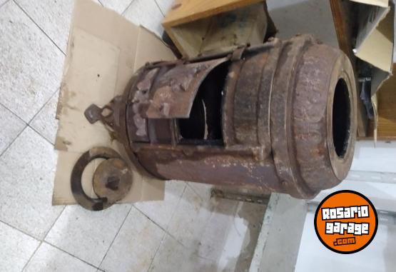 Hogar - Salamandra antigua de fundici�n - En Venta