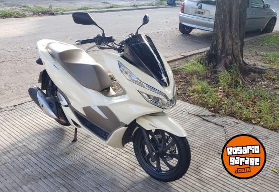 Motos - Honda PCX 2019 Nafta 26000Km - En Venta