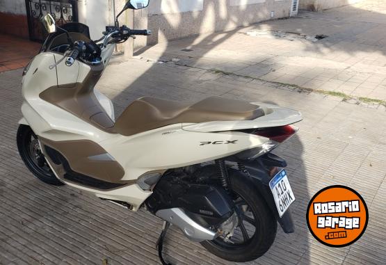 Motos - Honda PCX 2019 Nafta 26000Km - En Venta