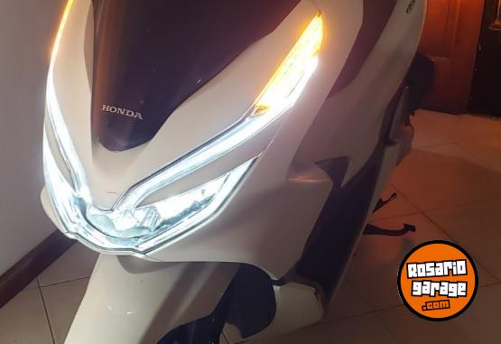 Motos - Honda PCX 2019 Nafta 27000Km - En Venta