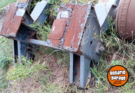 Camiones y Grúas - Vendo - En Venta