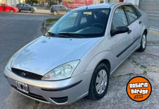 Autos - Ford Focus 2004 GNC 247000Km - En Venta