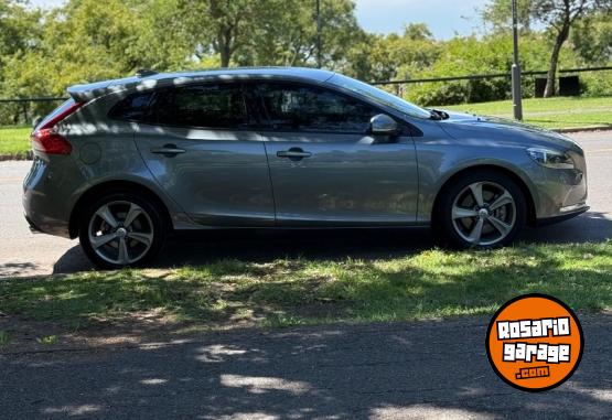 Autos - Volvo V40 2019 Nafta 52000Km - En Venta